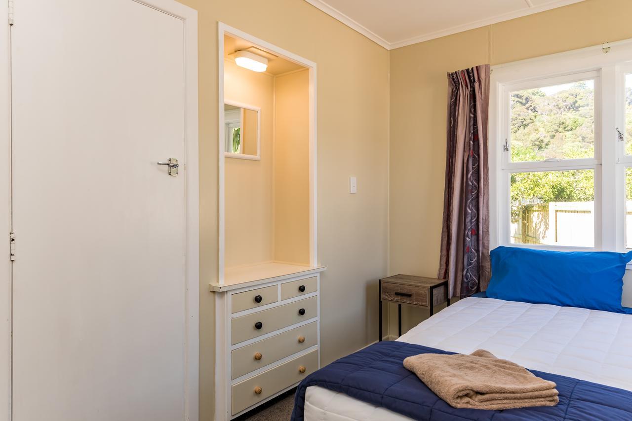 Waitangi Beach Bach 30B Buitenkant foto